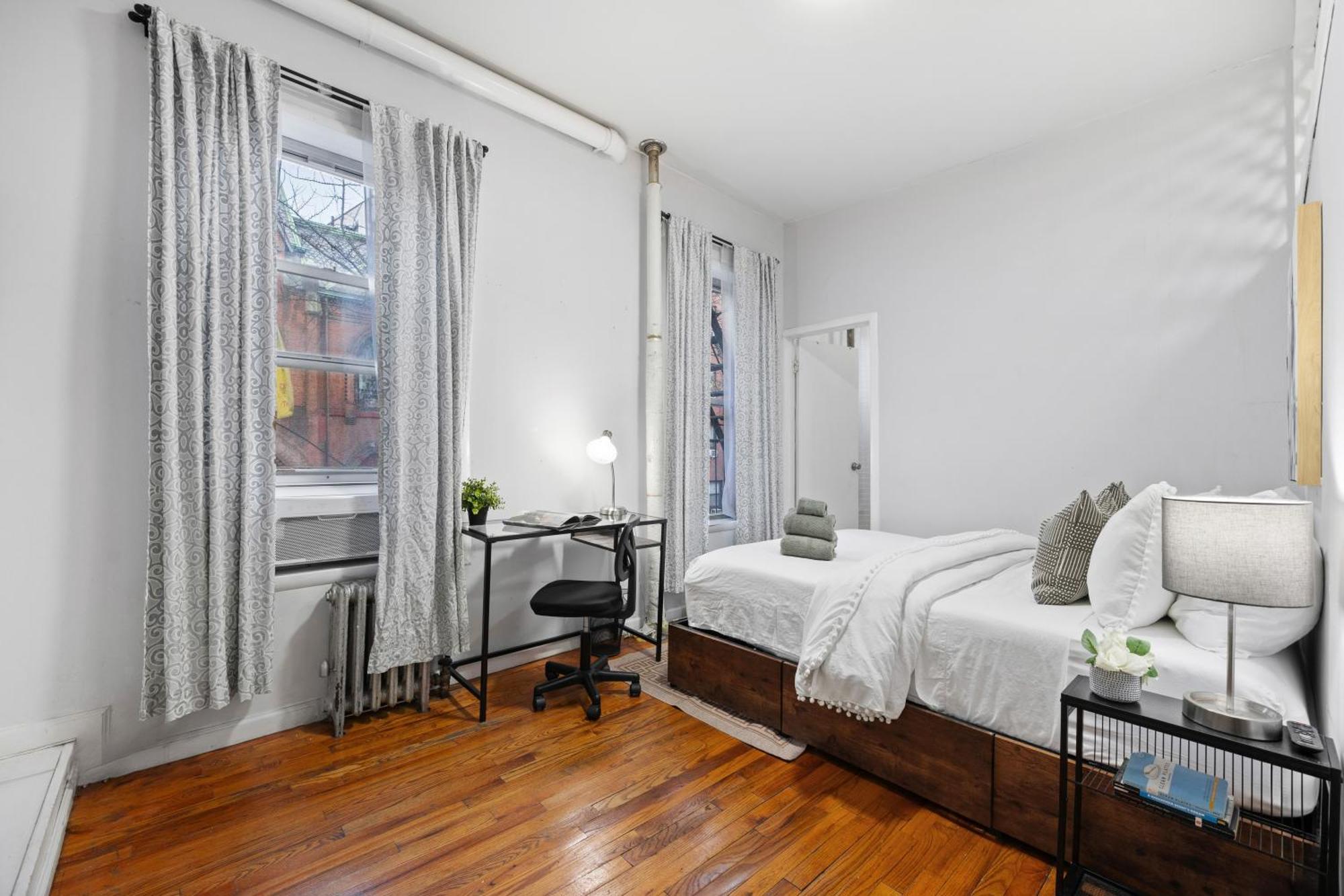 Sleek 2br - Walking Distance To Times Square Apartamento Nova York